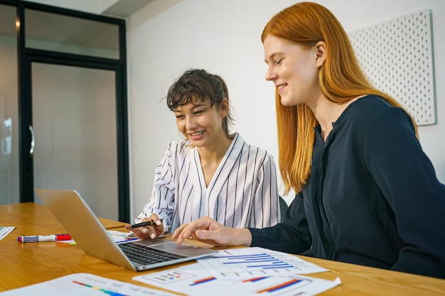 Corporate tax strategy services